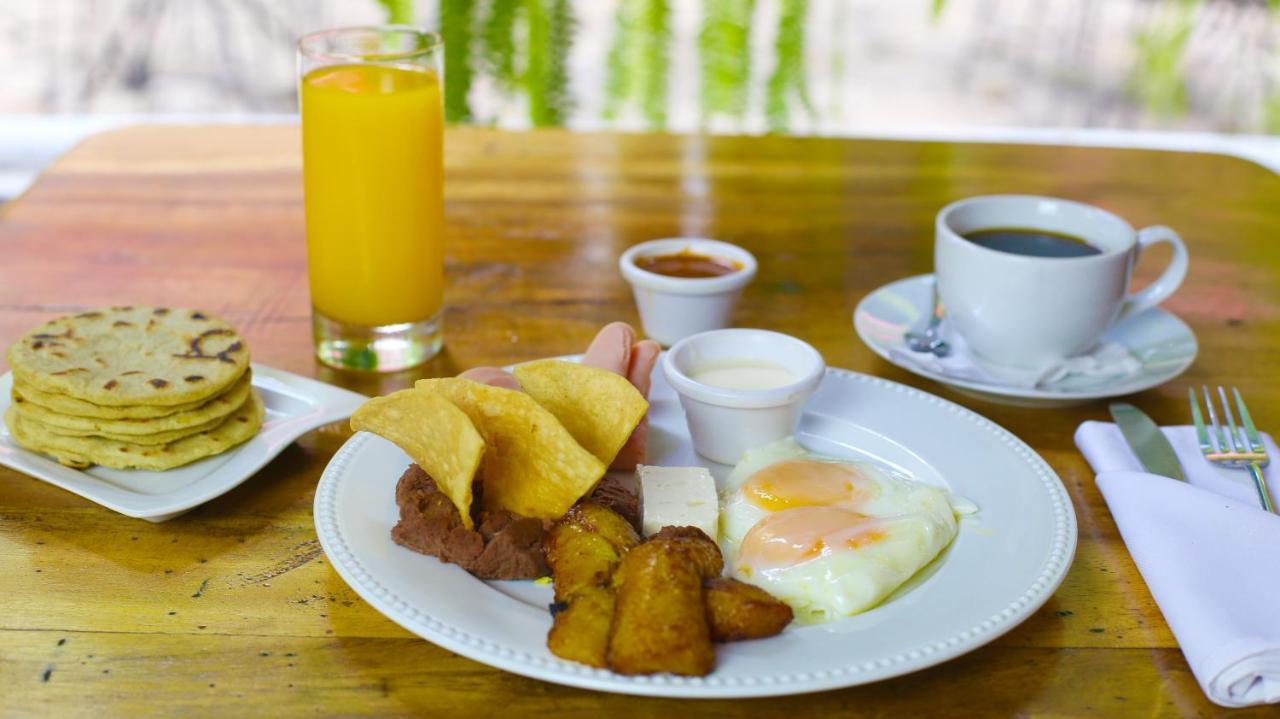 Hotel Ciudad Blanca Copán エクステリア 写真